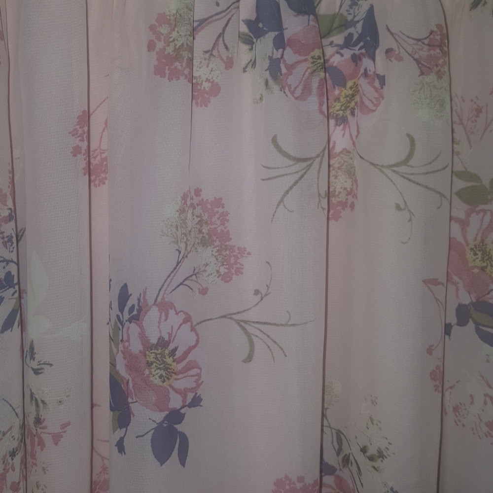 Spring Dress - Picture 3 of 4